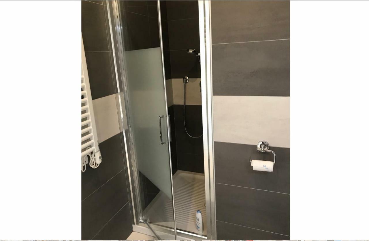B & B Baffo Settimo Milanese Exterior foto